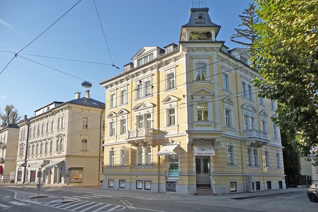 shop image